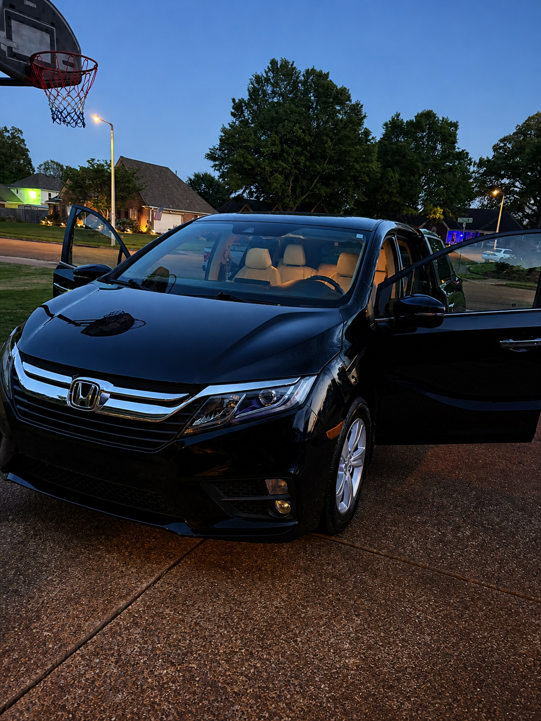 Minivan Detail